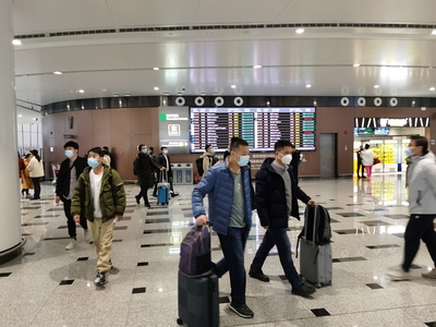 大兴机场春节假期旅客吞吐量13.79万人次 圆满完成各项保障工作